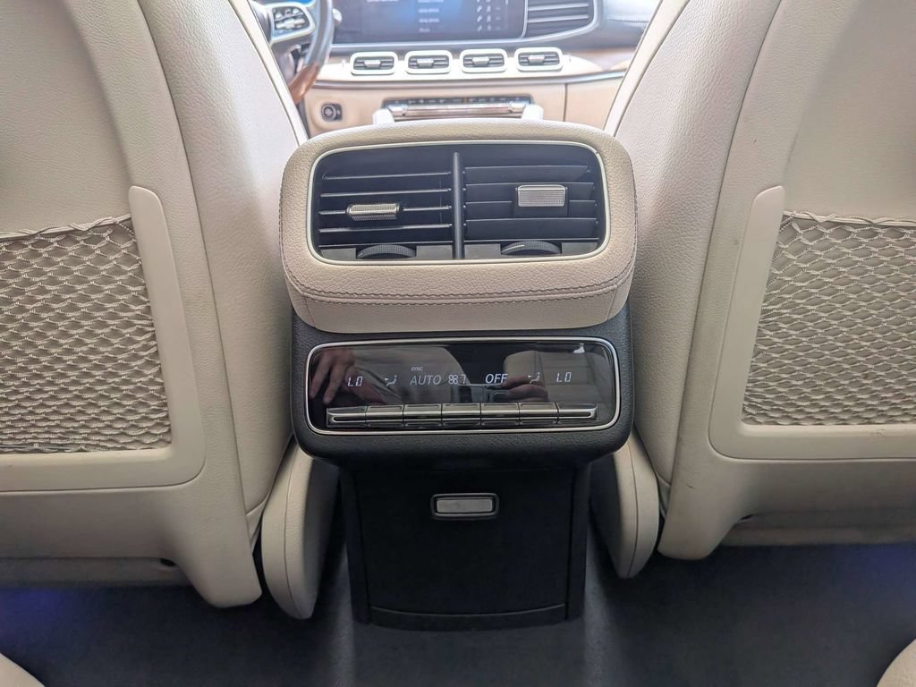 Used 2020 Mercedes-Benz GLS 450 4MATIC image 15