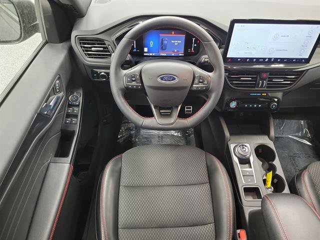 Used 2024 Ford Escape ST-Line w/ Tech Pack #1 AWD/4WD image 14