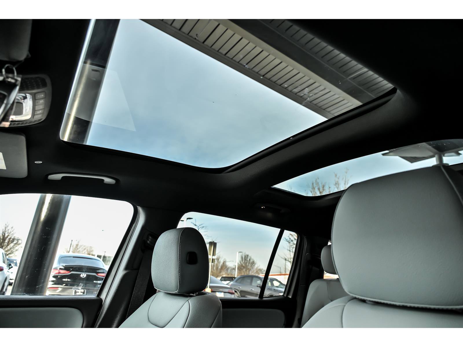 New 2026 Mercedes-Benz GLB 250 4MATIC image 8