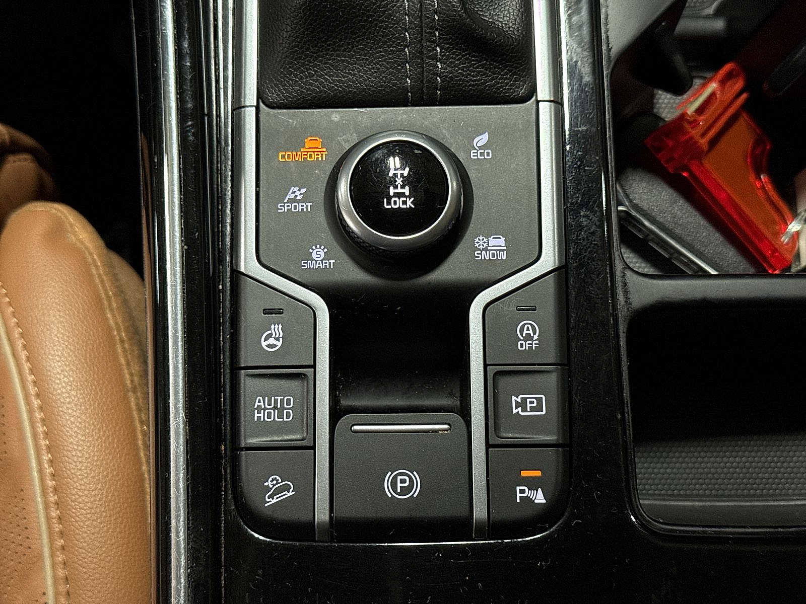 Used 2022 Kia Sorento SX Prestige w/ Rust Color Package AWD/4WD image 40