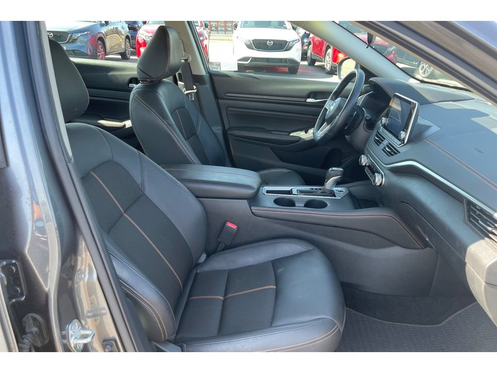 Used 2021 Nissan Altima 2.5 SR FWD image 19