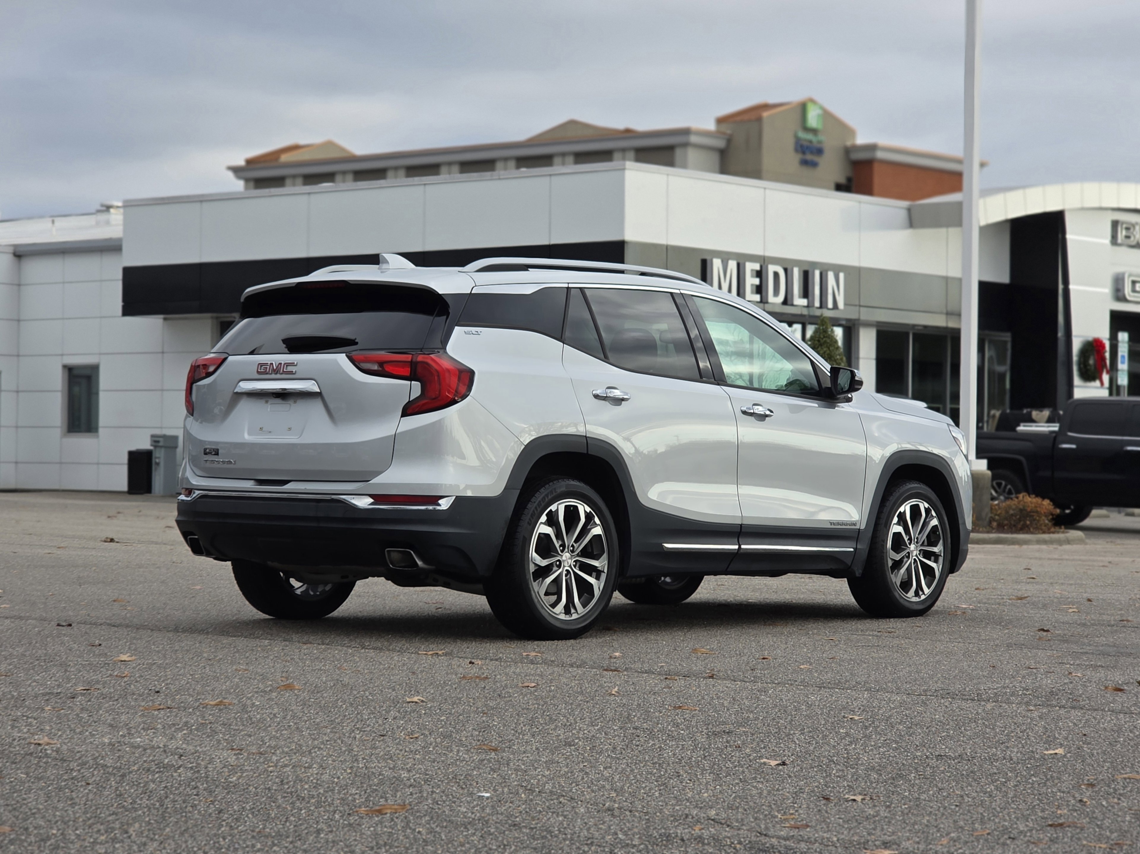 Used 2020 GMC Terrain SLT w/ Preferred Package image 7