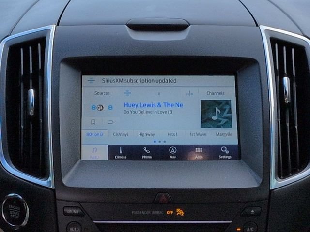 Certified 2019 Ford Edge Titanium FWD image 18