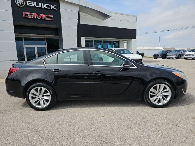 Used 2015 Buick Regal Premium w/ Experience Buick Package FWD image 34
