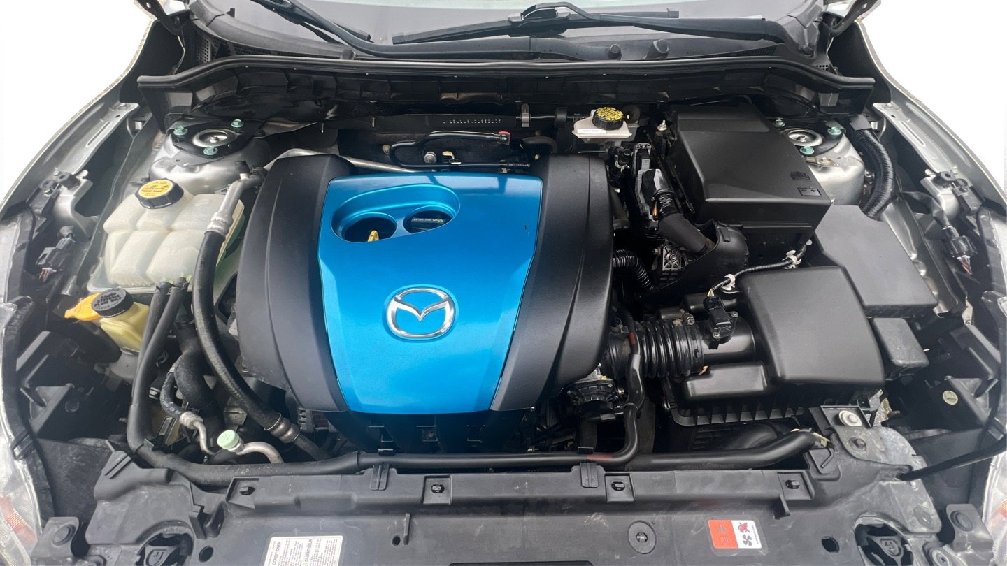 Used 2012 MAZDA MAZDA3 i Touring image 9