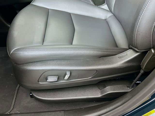 New 2025 Cadillac XT6 Luxury AWD/4WD image 19