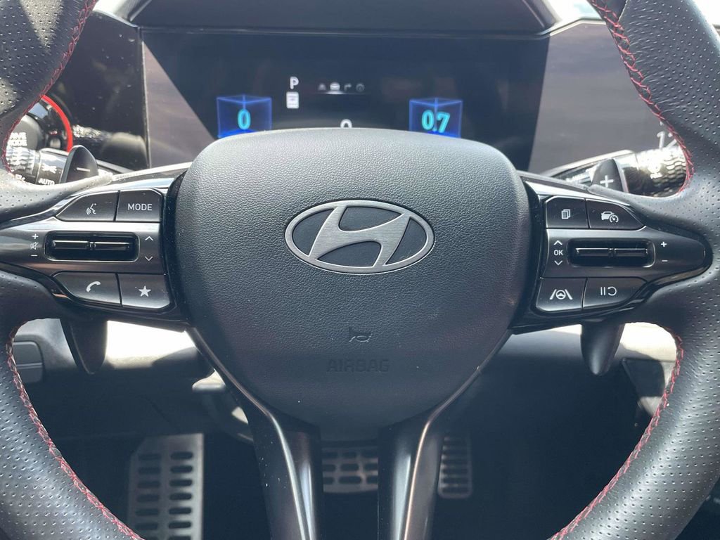 Certified 2025 Hyundai Elantra N Line FWD image 24