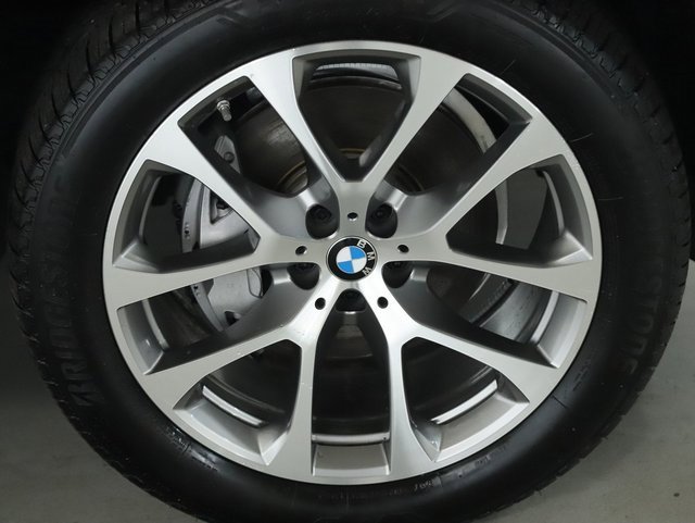 Used 2026 BMW X5 xDrive40i w/ Climate Comfort Package image 10