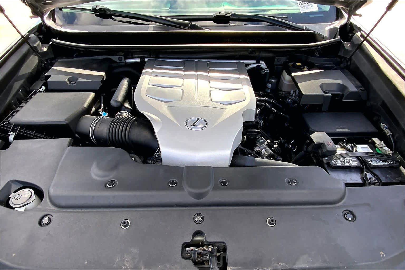 Used 2018 Lexus GX 460 Premium AWD/4WD image 31