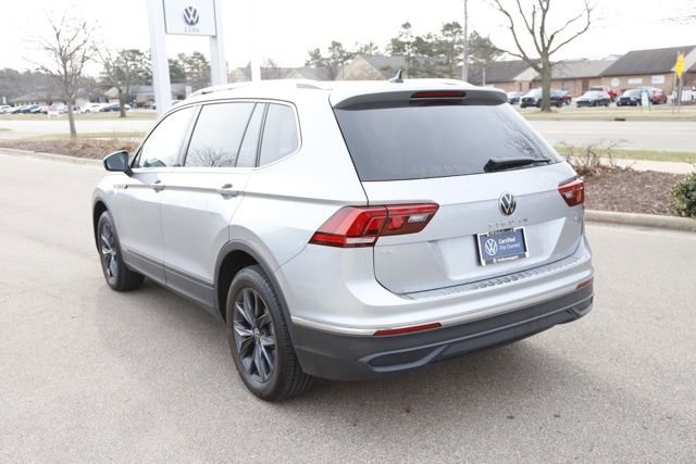 Used 2023 Volkswagen Tiguan SE image 8