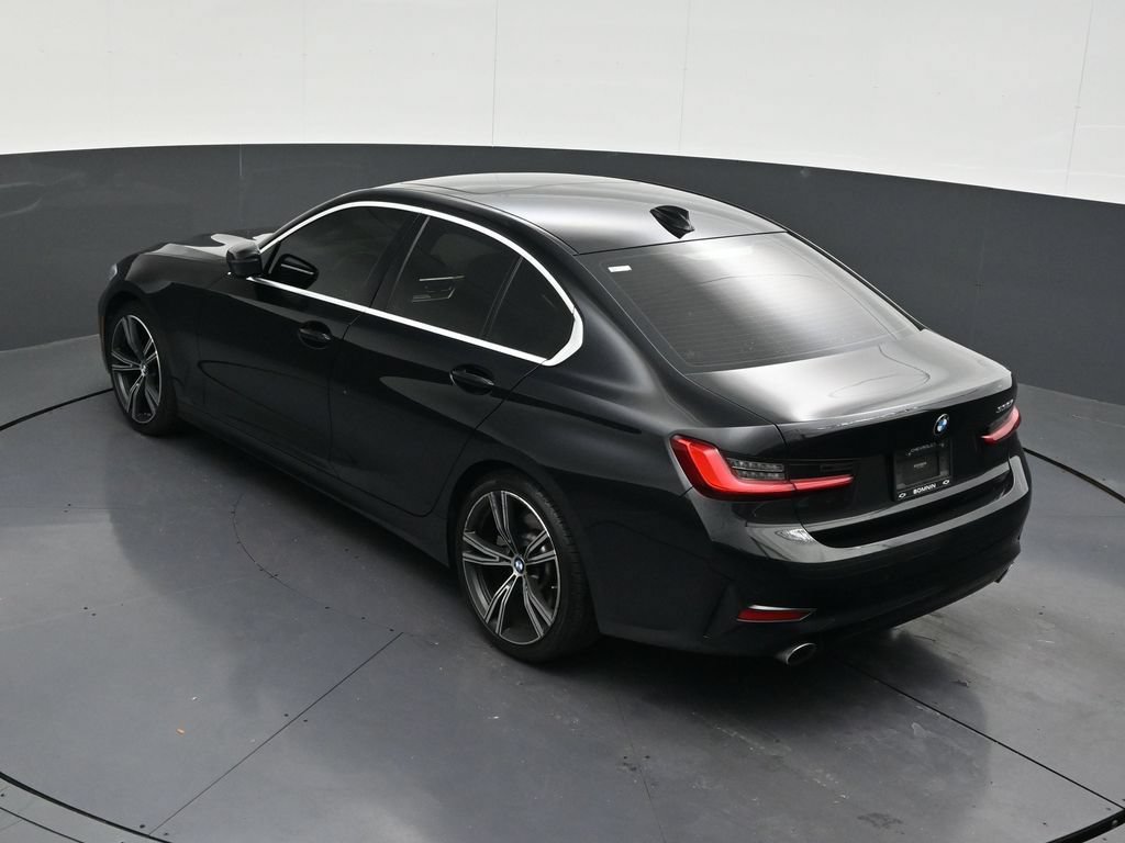 Used 2021 BMW 330i Sedan w/ Premium Package RWD image 17