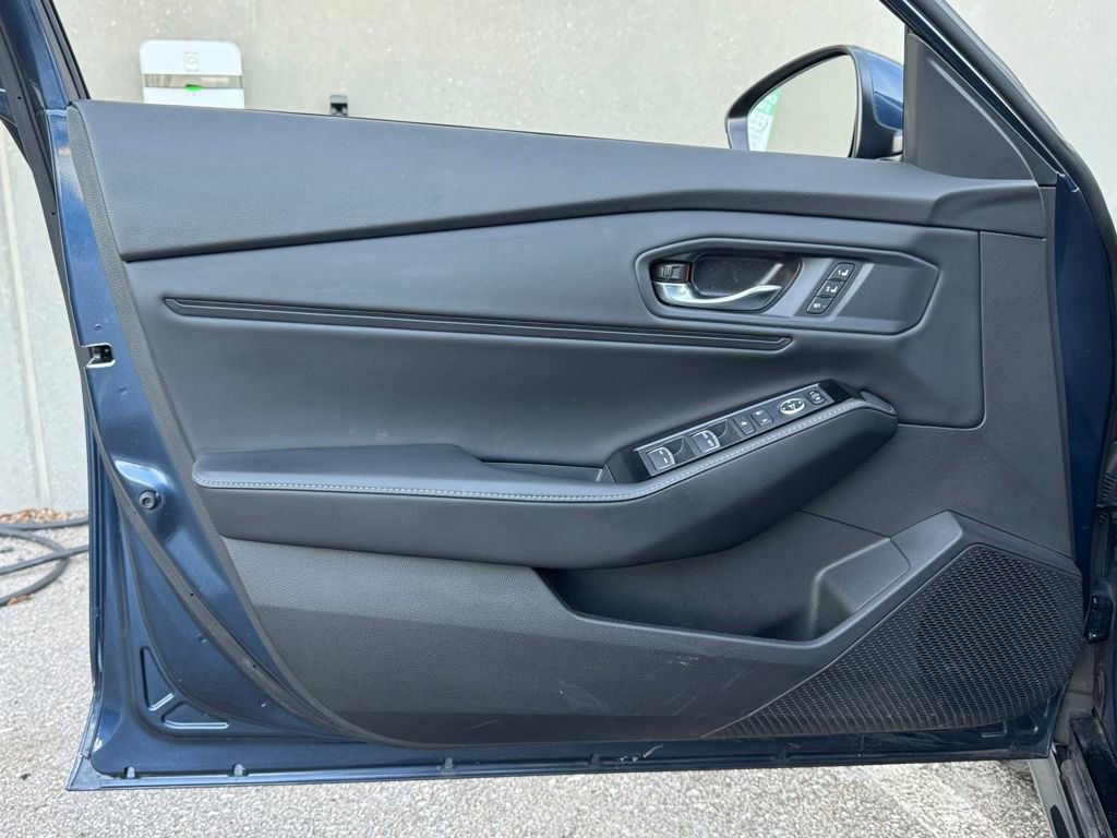 Used 2023 Honda Accord Touring image 18