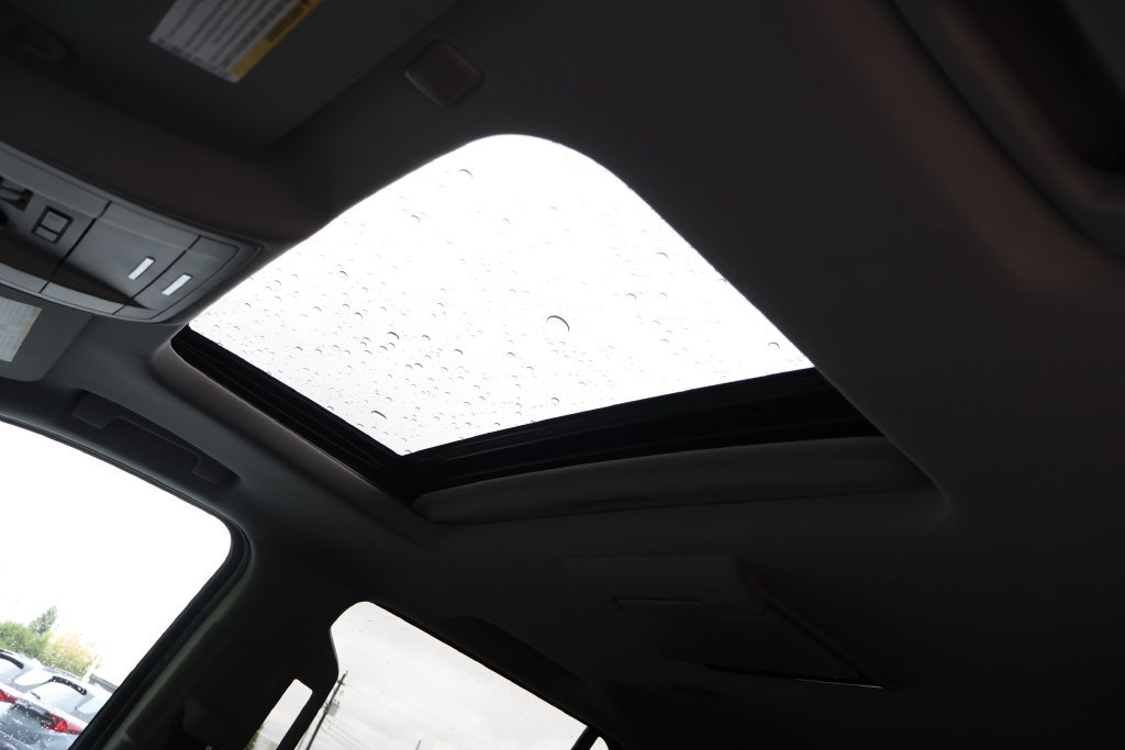 Certified 2018 Chevrolet Tahoe LT AWD/4WD image 38