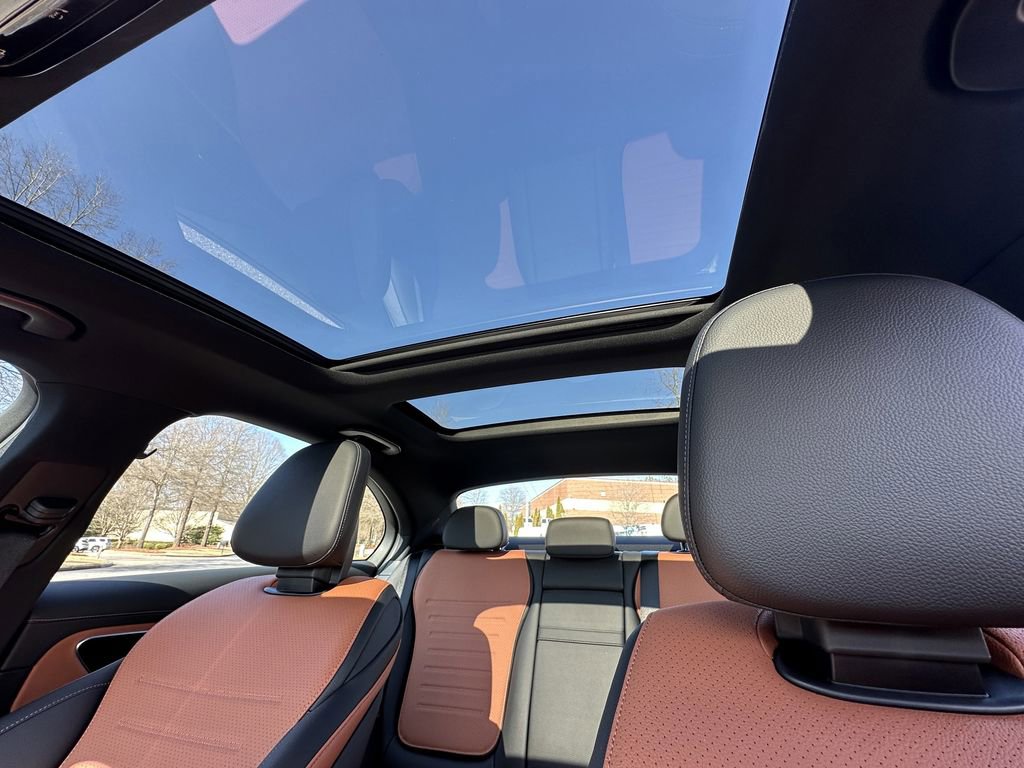 Certified 2023 Mercedes-Benz C 300 Sedan image 34