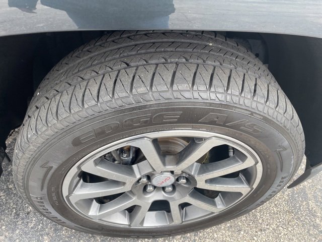 Used 2018 GMC Canyon Denali image 18