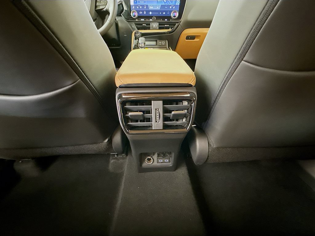 New 2026 Lexus NX 350 AWD w/ Luxury Package image 18