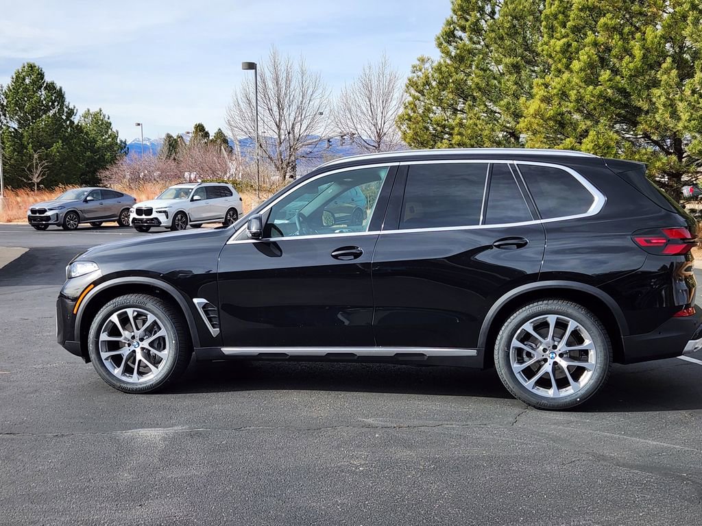 New 2026 BMW X5 xDrive40i image 2
