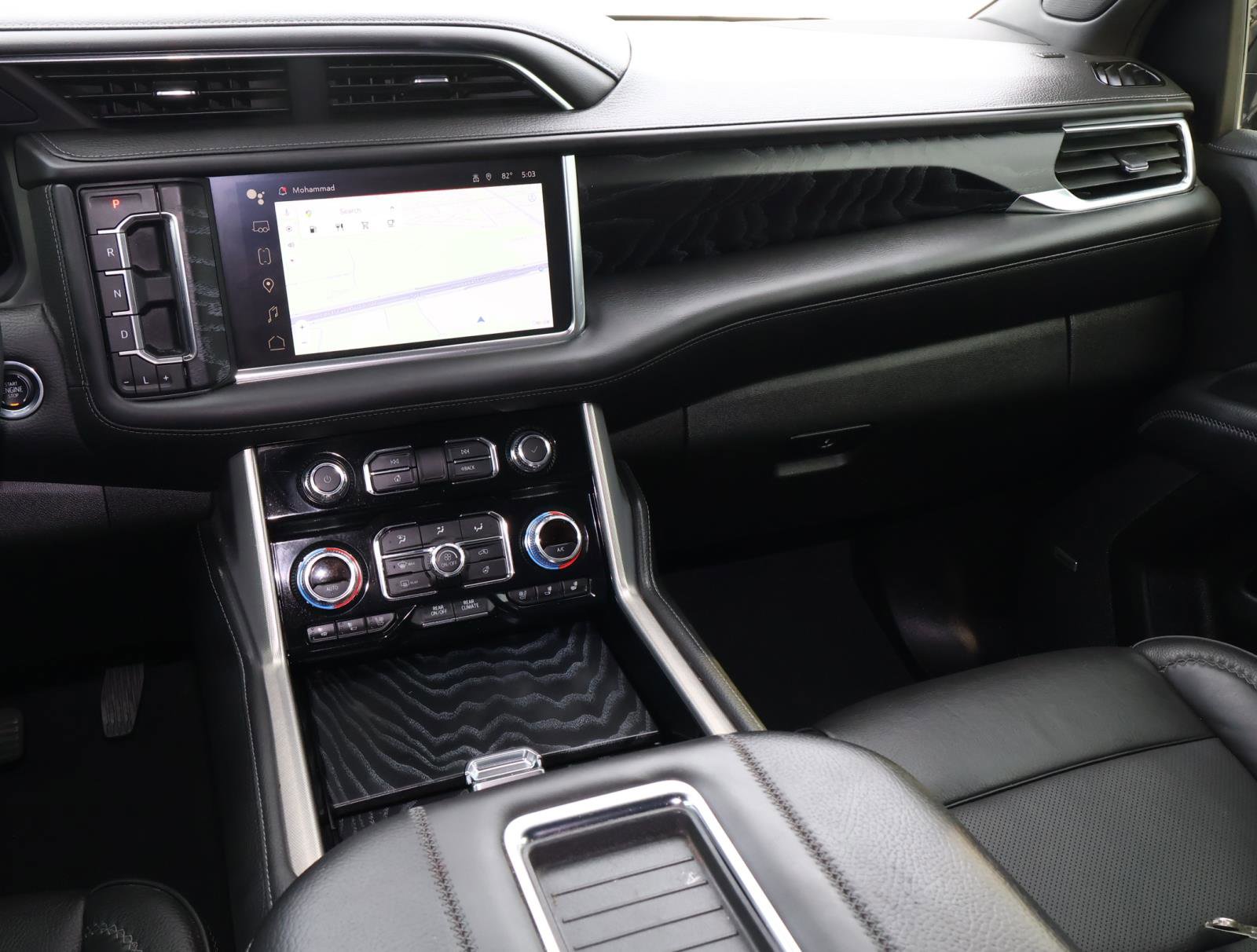 Used 2023 GMC Yukon XL Denali w/ Denali Reserve Package image 12