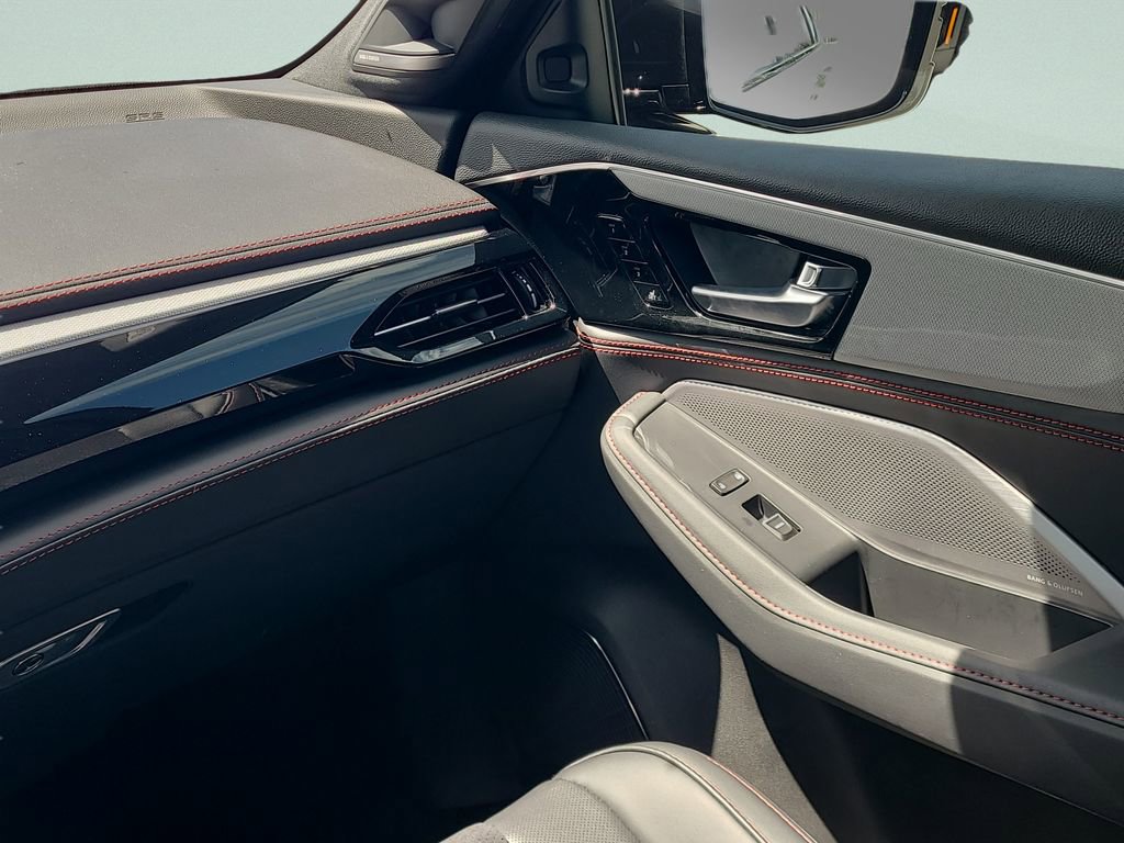 Used 2025 Acura MDX A-Spec AWD/4WD image 19