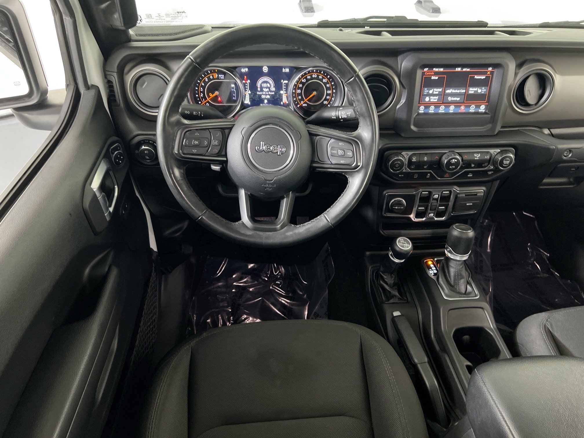 Used 2022 Jeep Gladiator Willys image 19