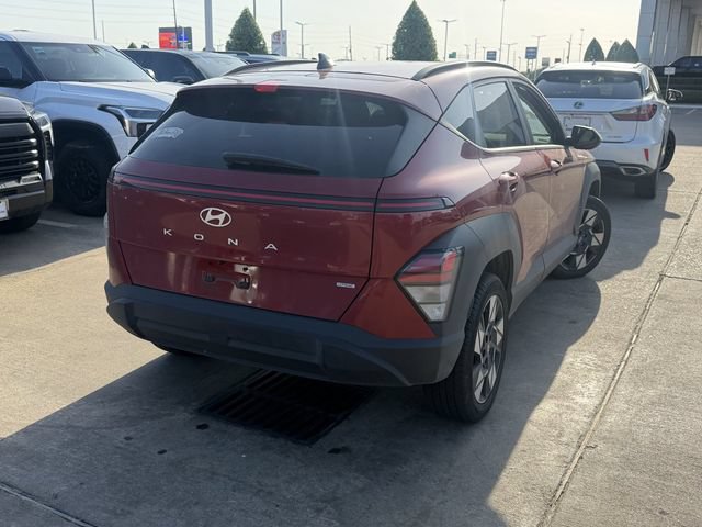 Used 2024 Hyundai Kona SEL AWD/4WD image 5