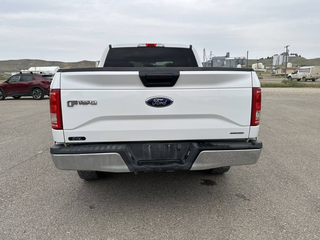 Used 2016 Ford F150 XLT AWD/4WD image 17