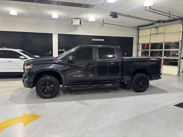 Used 2022 Chevrolet Silverado 1500 LT Trail Boss w/ Convenience Package II AWD/4WD image 5