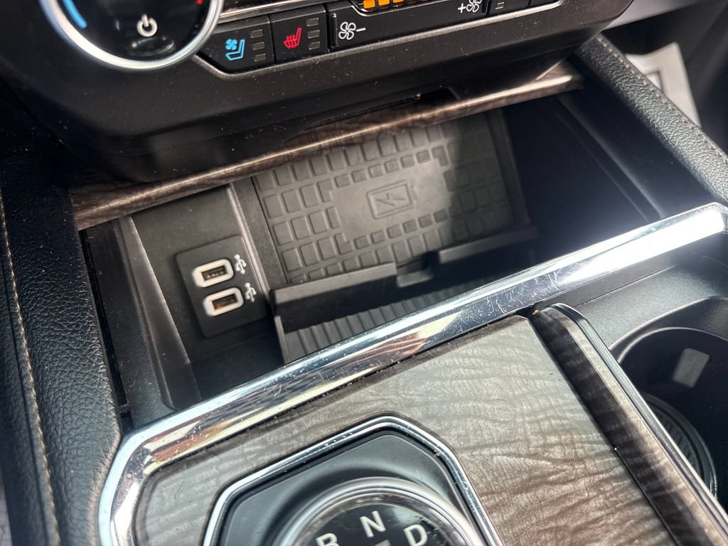 Used 2019 Ford Expedition Limited w/ Equipment Group 301A RWD image 42