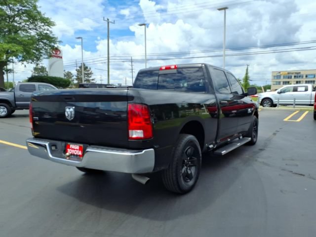 Used 2017 RAM 1500 Classic SLT RWD image 7
