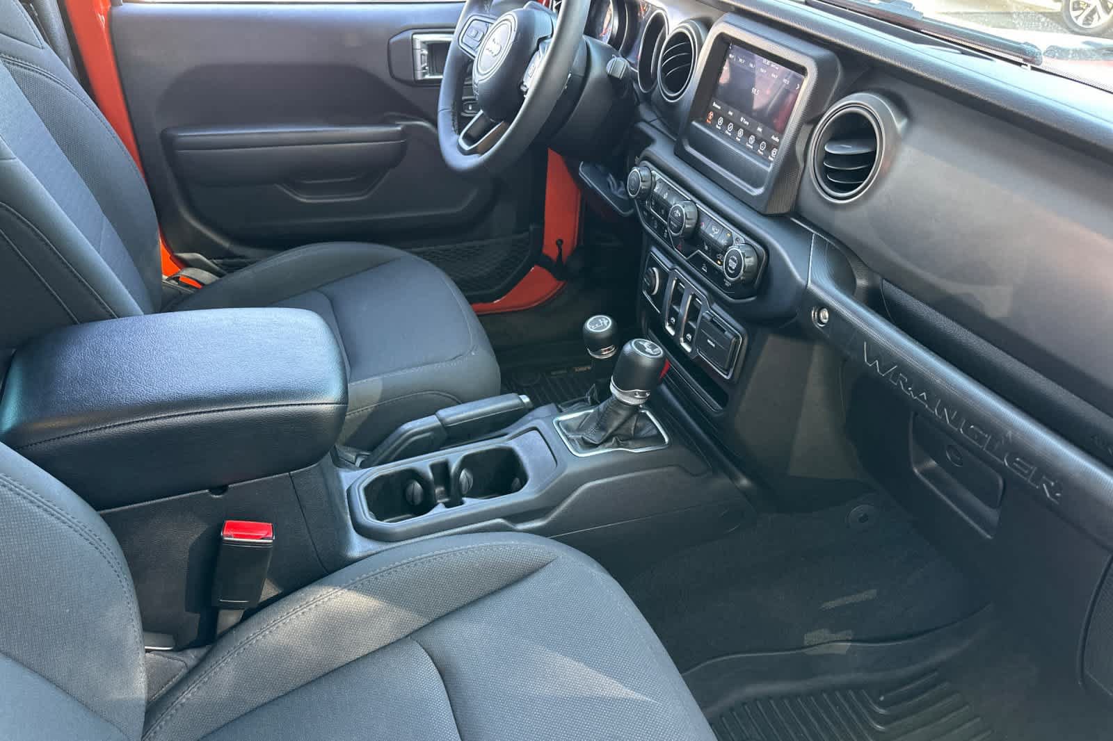 Used 2023 Jeep Wrangler Sport AWD/4WD image 16