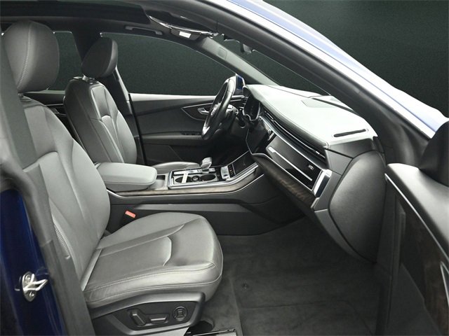 Used 2020 Audi Q8 Prestige w/ Prestige Package image 22