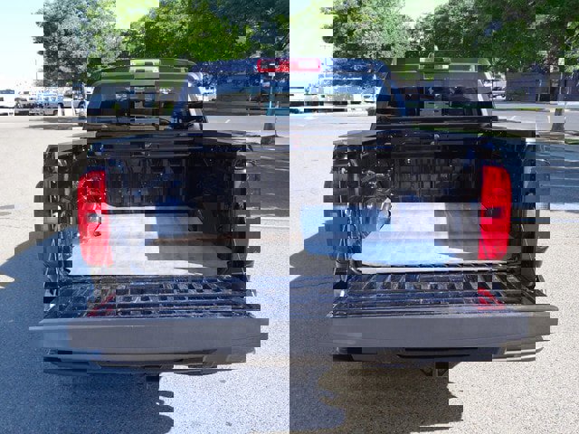 Used 2016 Chevrolet Colorado LT w/ LT Convenience Package image 26