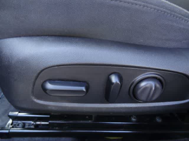 Used 2021 Chevrolet Malibu RS FWD image 7