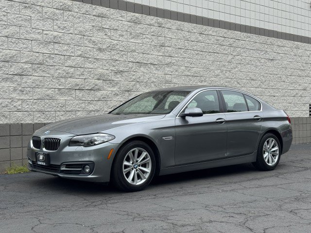 Used 2015 BMW 528i xDrive Sedan AWD/4WD image 1
