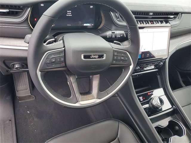 New 2025 Jeep Grand Cherokee Limited w/ Trailer Tow Package image 20