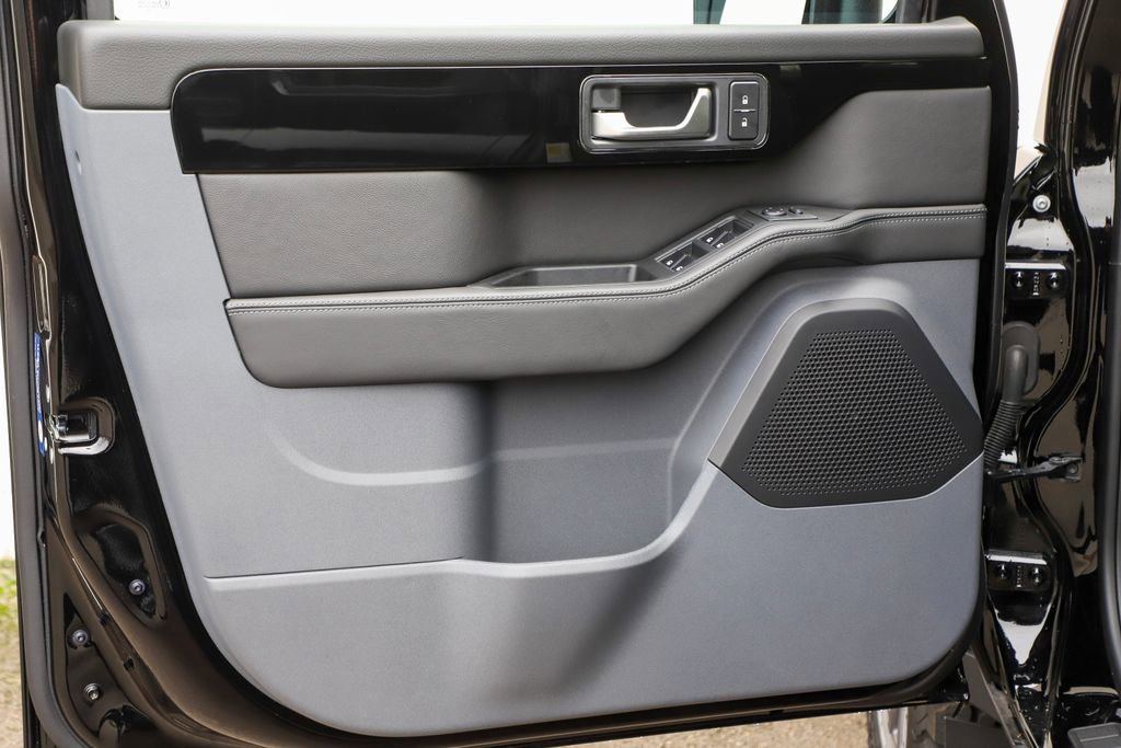 New 2025 INEOS Grenadier Fieldmaster Edition image 43