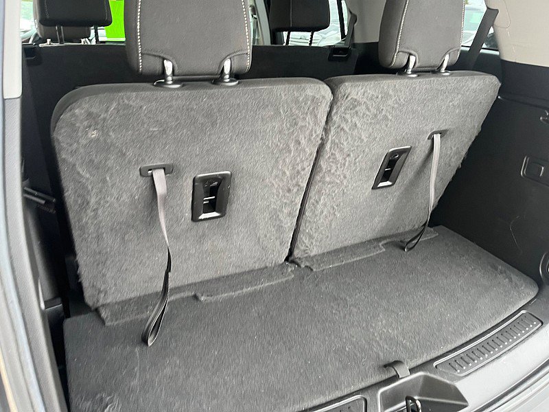 Used 2020 GMC Acadia SLE w/ Driver Convenience Package image 18