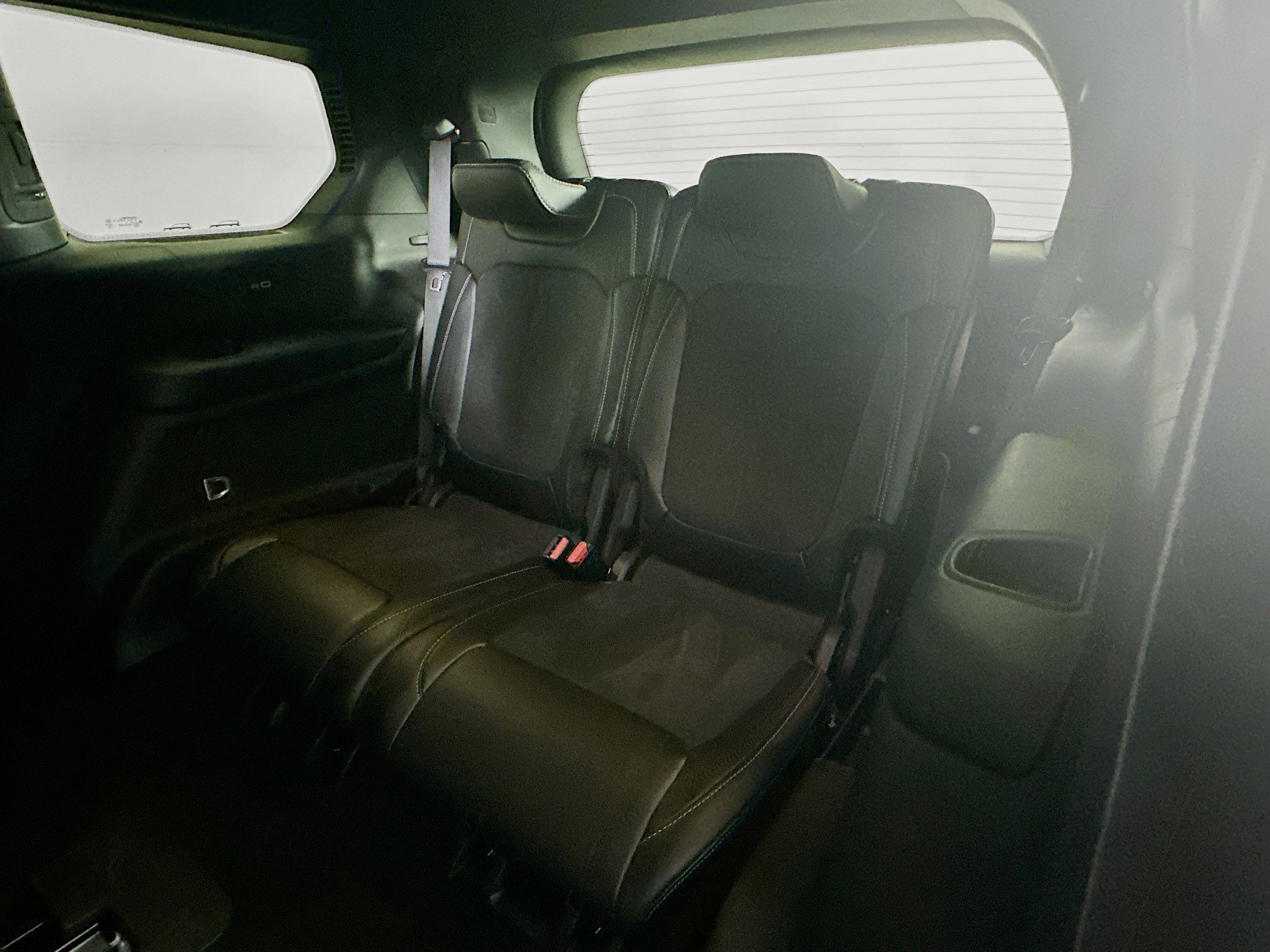 Used 2024 Jeep Grand Cherokee L Laredo image 30