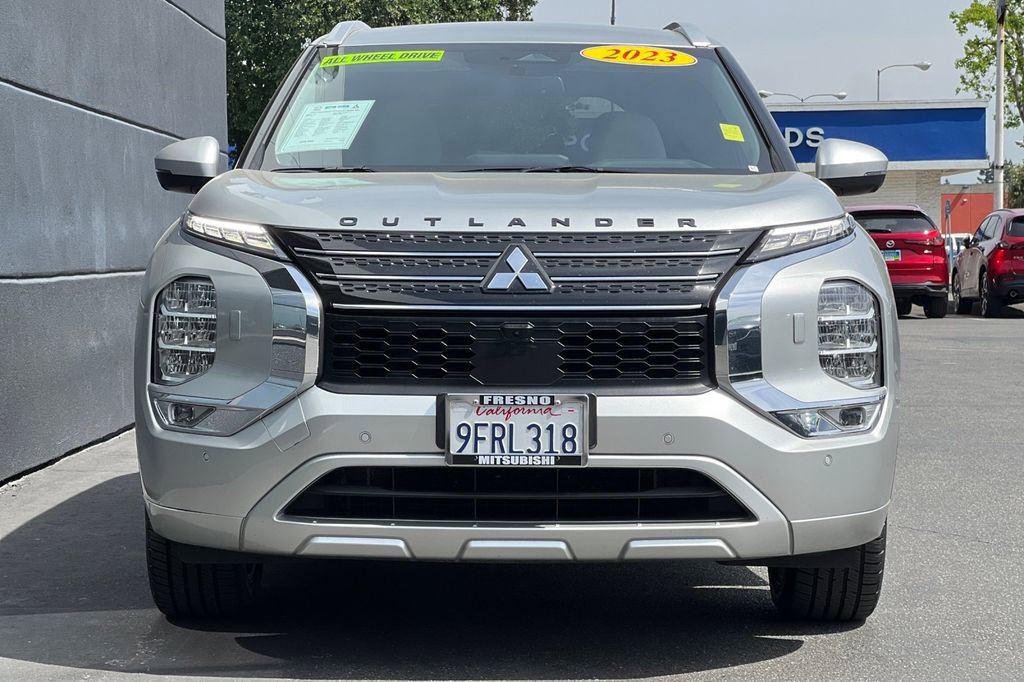 Used 2023 Mitsubishi Outlander SEL image 11