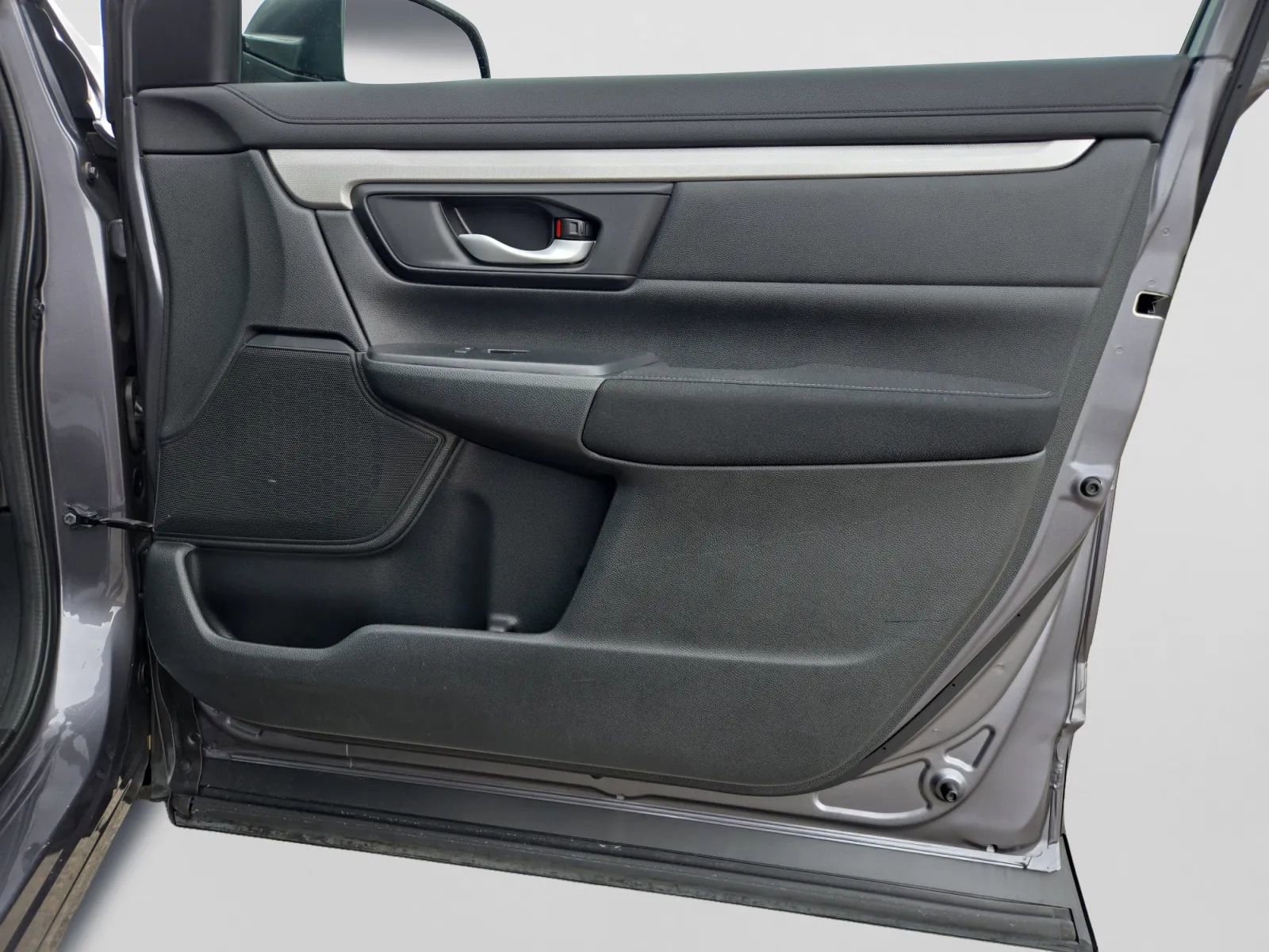 Used 2018 Honda CR-V LX image 34