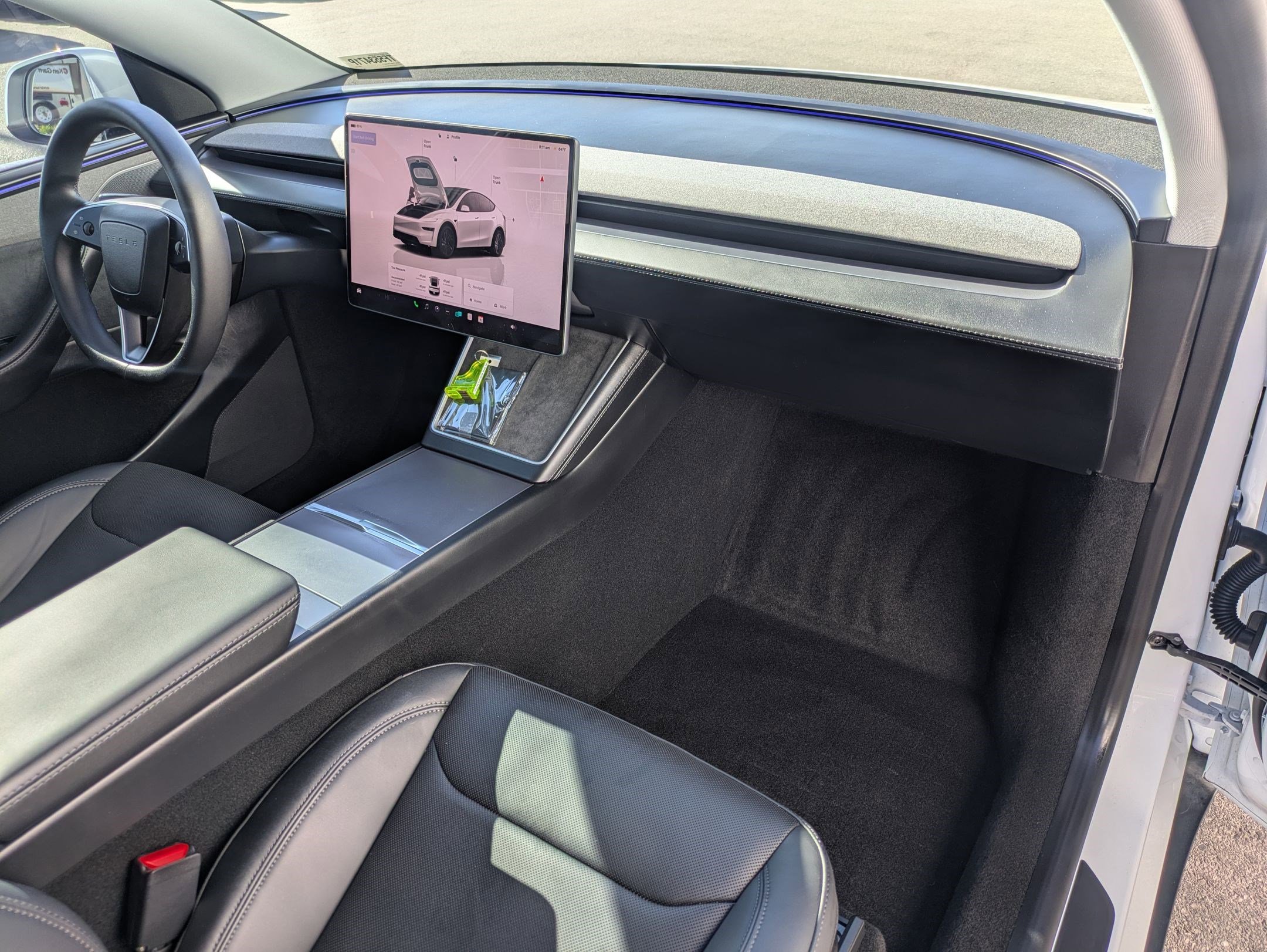 Used 2026 Tesla Model Y AWD image 31