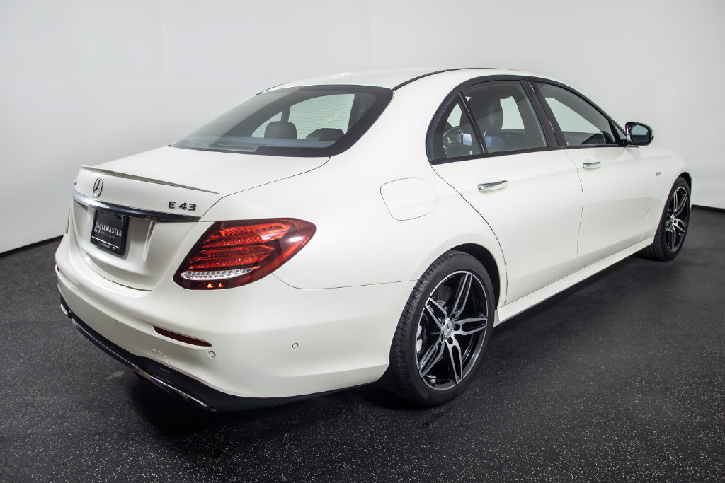 Used 2018 Mercedes-Benz E 43 AMG 4MATIC Sedan image 17