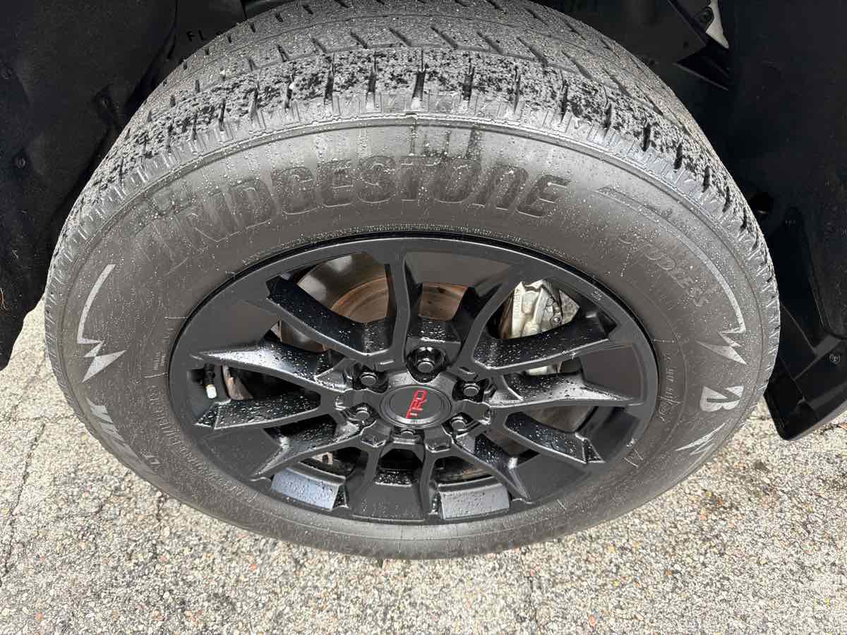 Used 2022 Toyota Tundra Limited w/ TRD Off-Road Package image 24