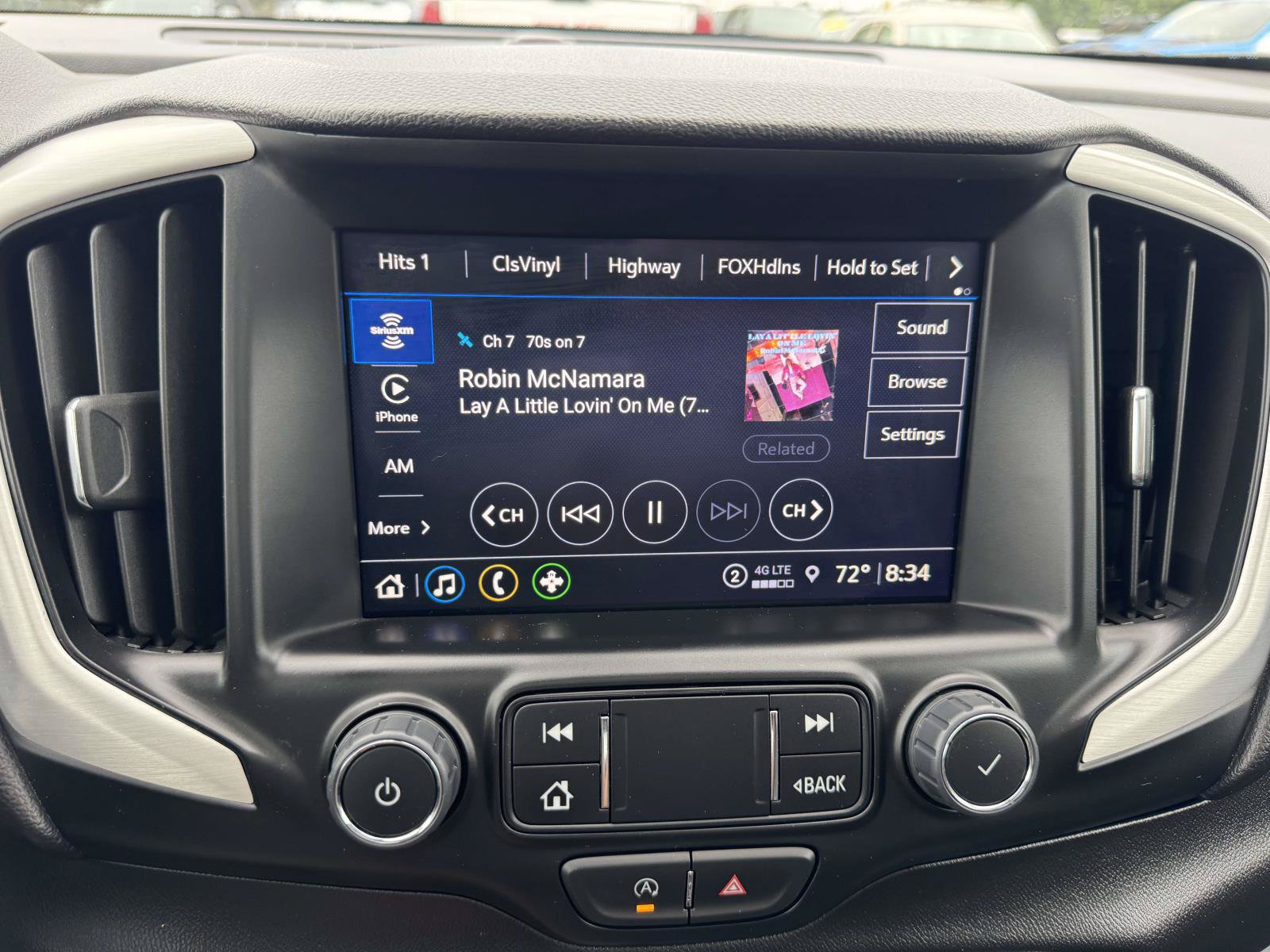 Used 2024 GMC Terrain SLT AWD/4WD image 31