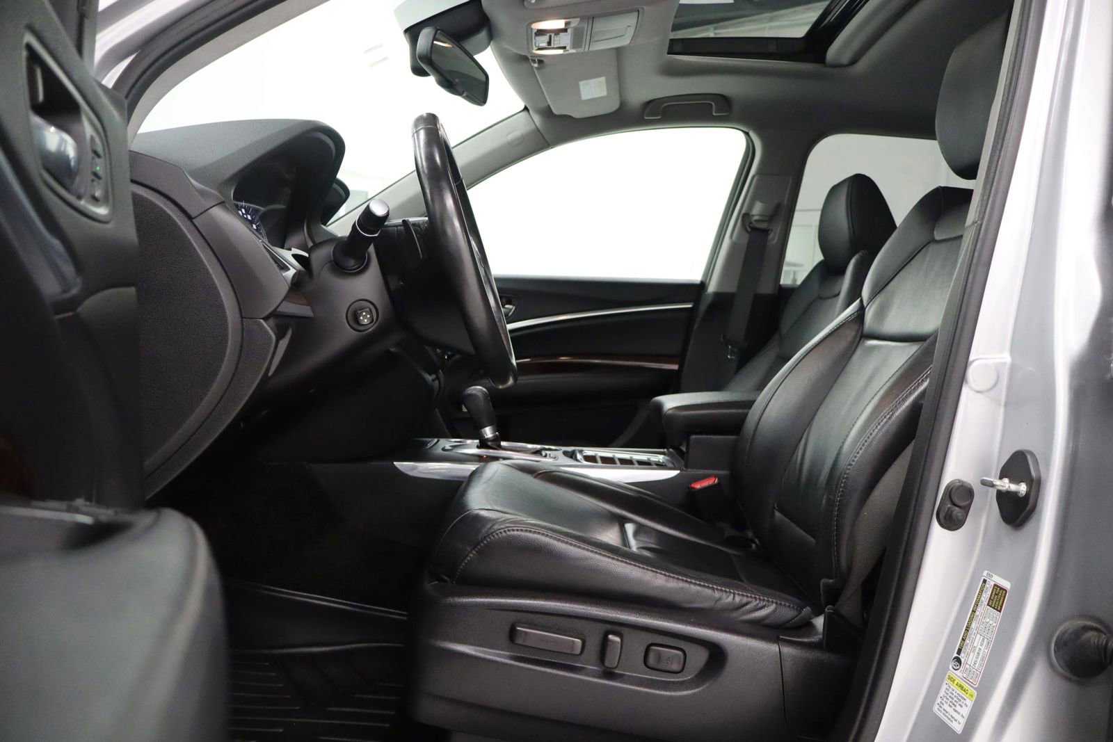 Used 2015 Acura MDX SH-AWD w/ Technology Package image 13