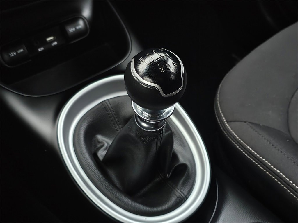 Used 2016 Kia Soul image 22