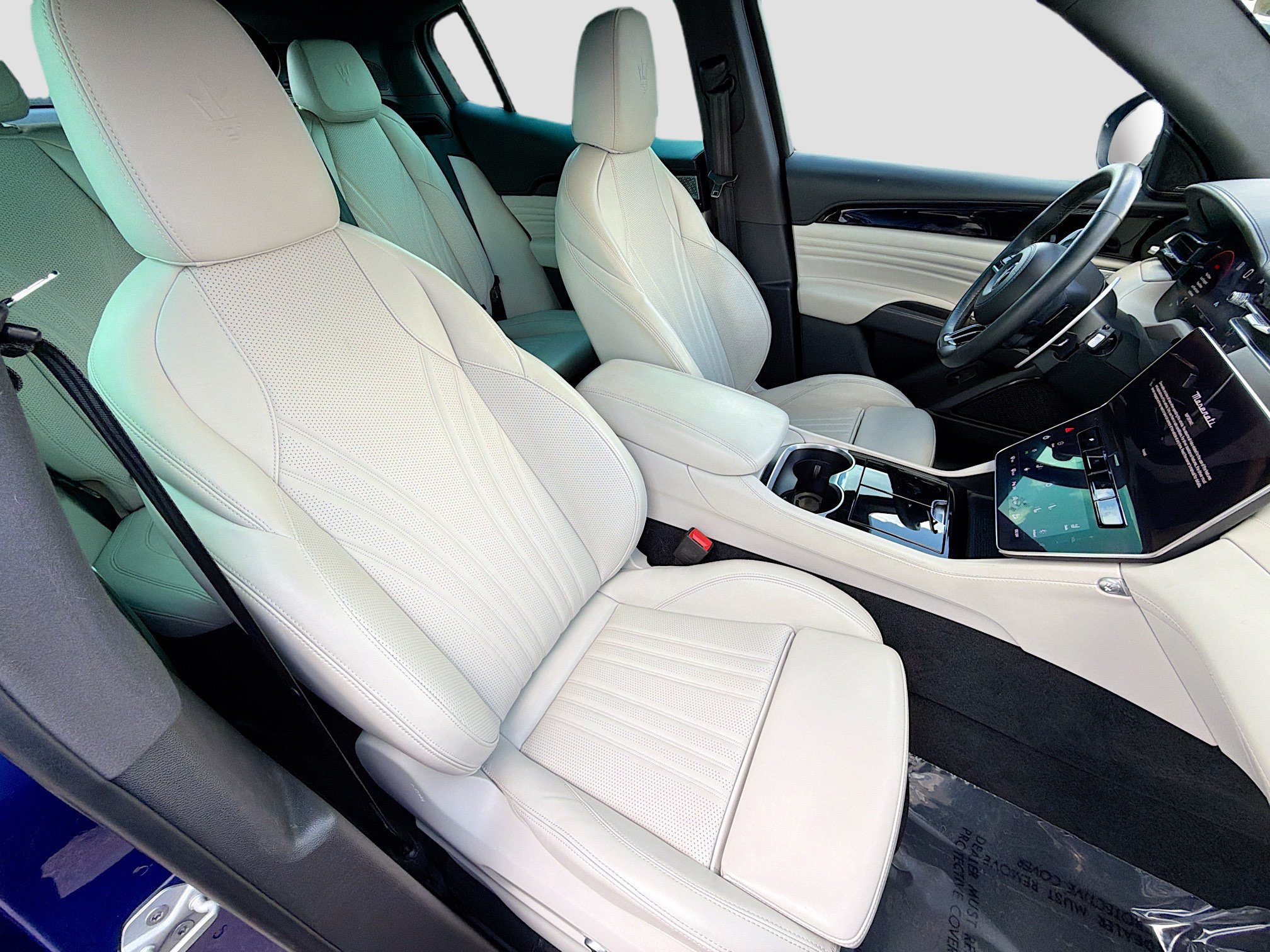 Used 2023 Maserati Grecale Modena AWD/4WD image 15