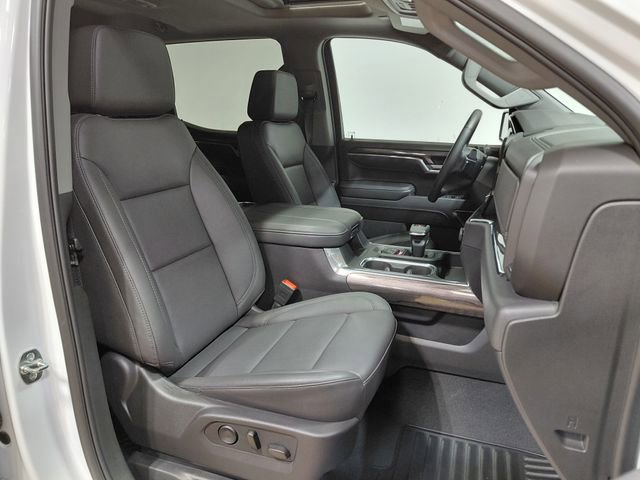 Used 2025 Chevrolet Silverado 1500 LTZ w/ LTZ Premium Package image 31