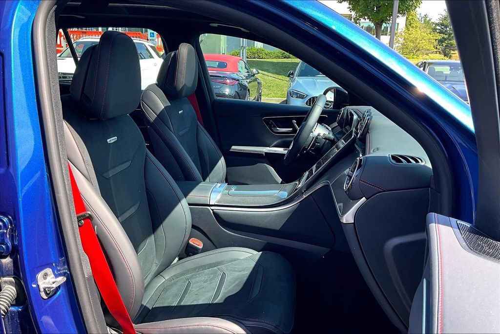 Certified 2024 Mercedes-Benz GLC 43 AMG 4MATIC image 7