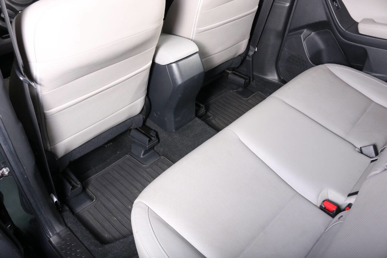Used 2018 Subaru Forester 2.5i Limited AWD/4WD image 41